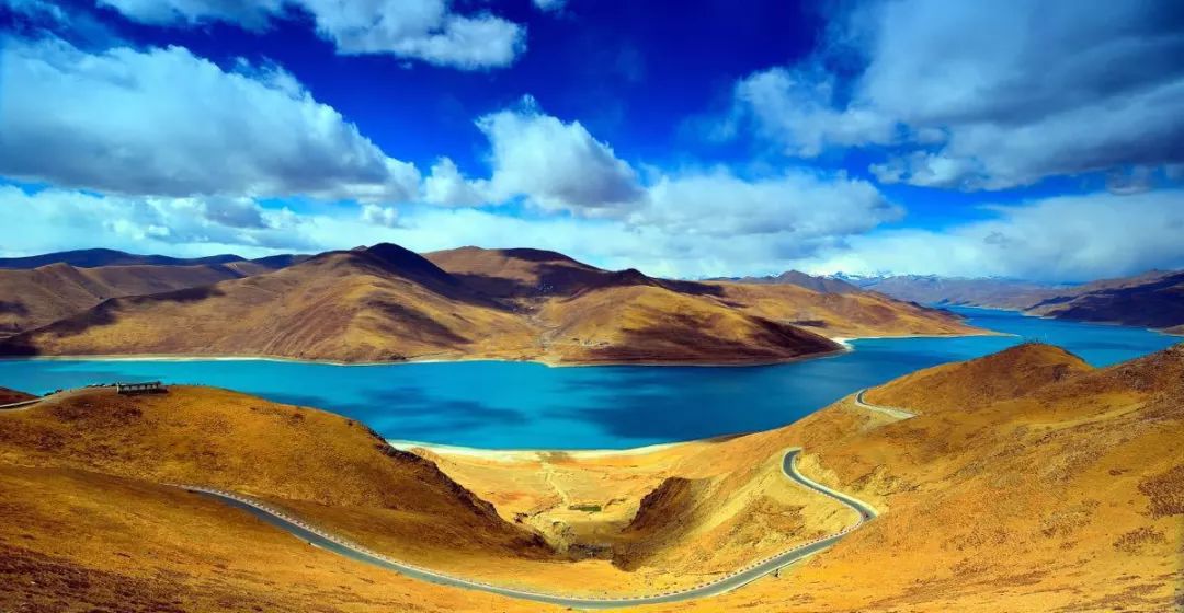 西藏,西藏之行，探索高原文明的深邃之旅